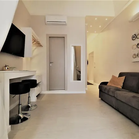 Royal Luxury Gasthuis 3*