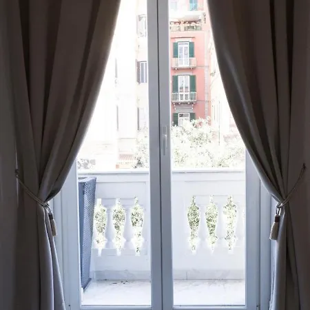 Royal Luxury Gasthuis 3*