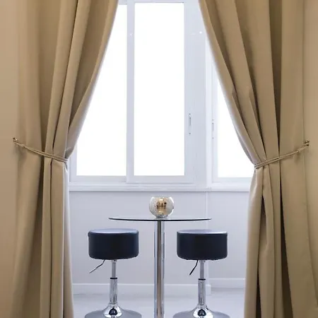 Pensjonat Royal Luxury Neapol