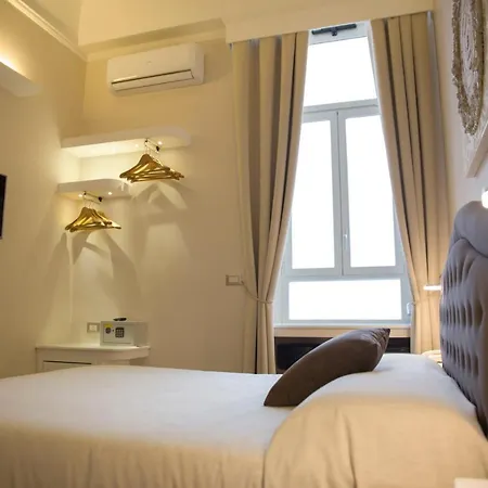 Royal Luxury Pensjonat Neapol